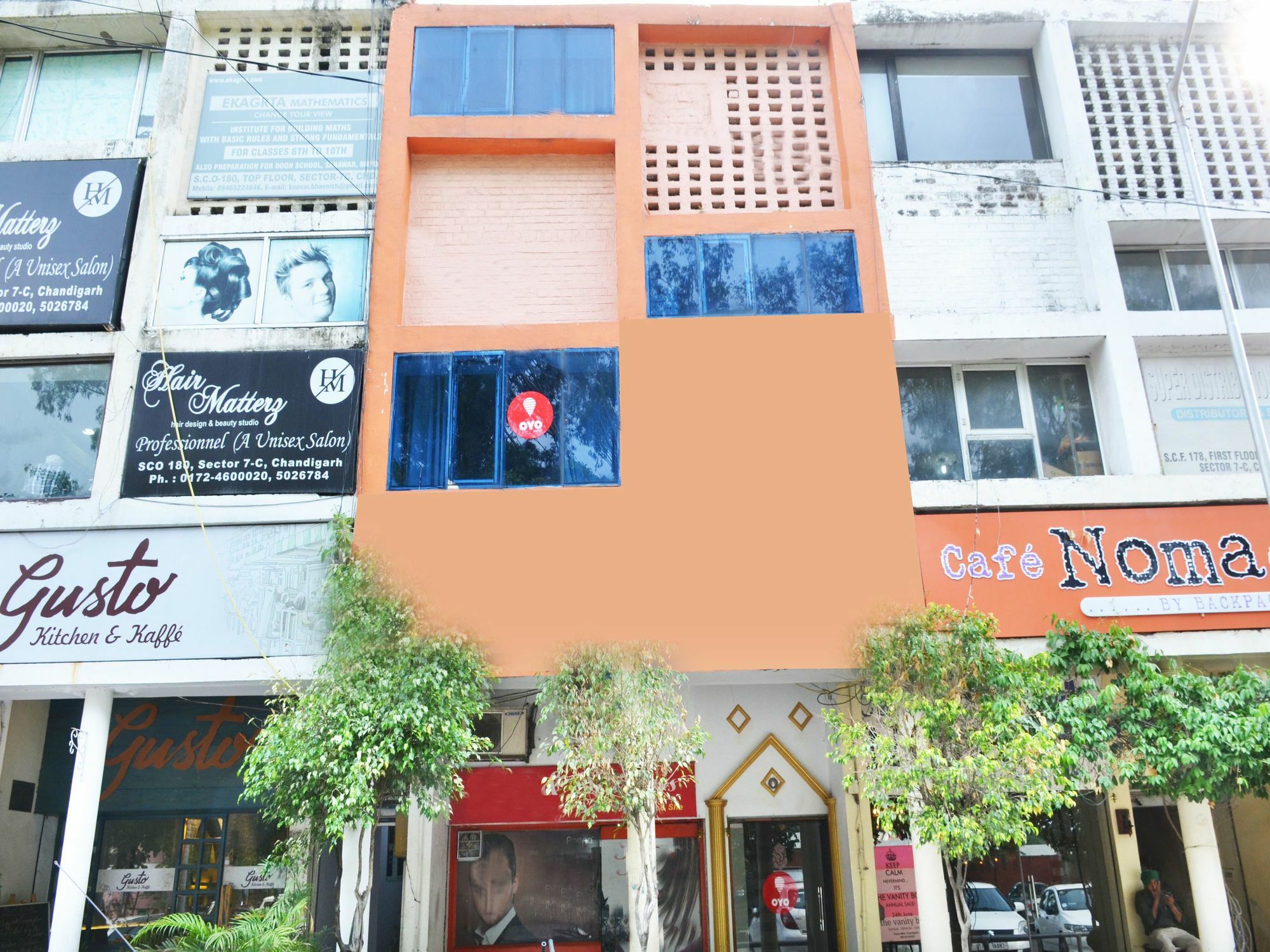 Oyo 5884 Amante Chandīgarh Exterior foto